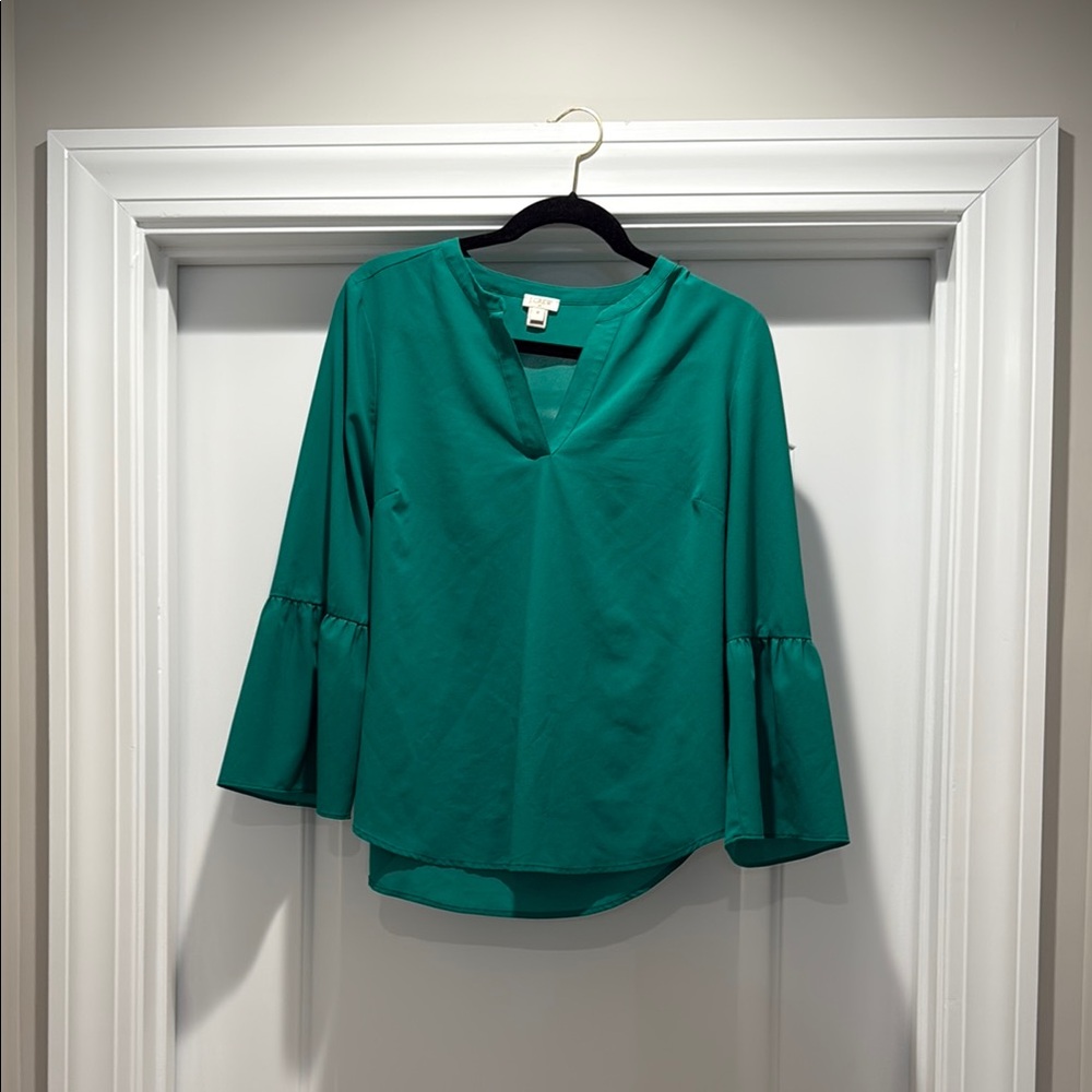 Elegant Green Women's Top